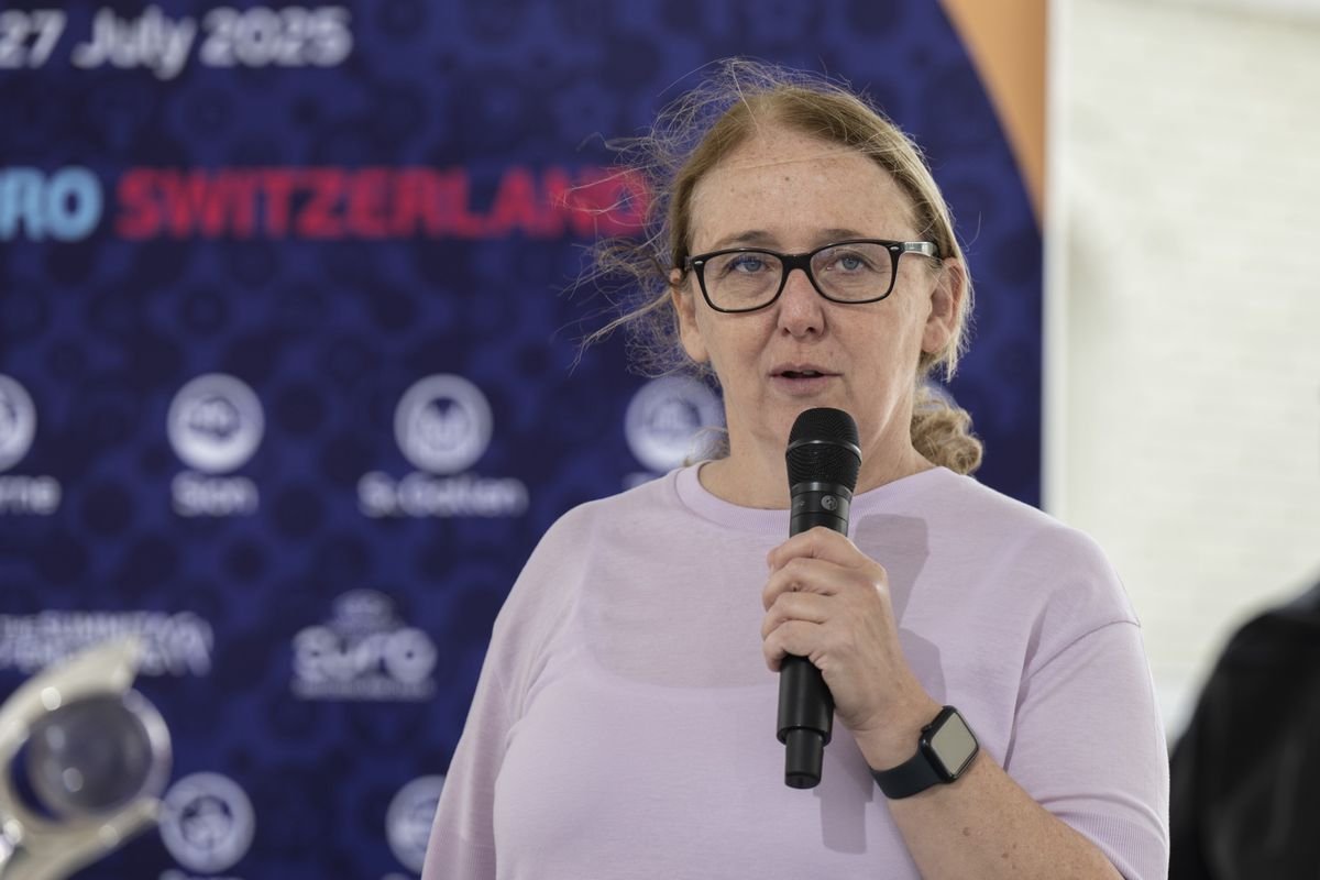 Doris Keller, directrice du tournoi de l’UEFA Women’s EURO 2025, s’exprime lors du lancement du compte à rebours pour l’Euro féminin 2025 à Berne, le dimanche 30 juin 2024. Doris Keller, directrice du tournoi de l’UEFA Women’s EURO 2025, s’exprime lors du lancement du compte à rebours pour l’Euro féminin 2025 à Berne, le dimanche 30 juin 2024.