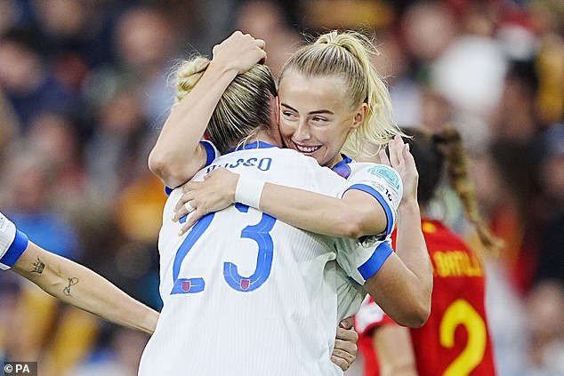 Sir Keir Starmer has hinted that England's Lionesses could be in line to receive official honours after their Euros win
