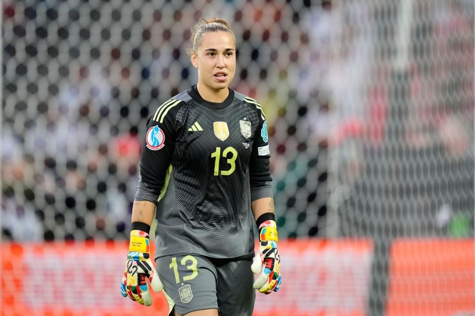 Cata Coll, goalkeeper for Spain and FC Barcelona, at a soccer match.