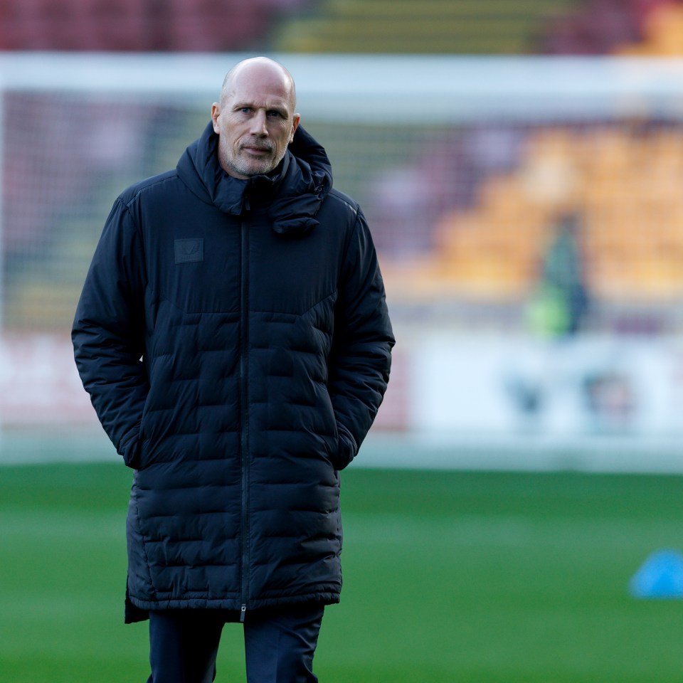 NINTCHDBPICT000960389353