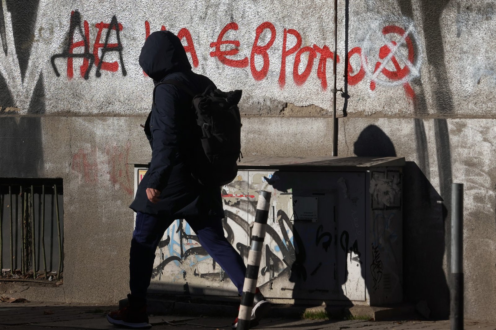 Many Bulgarians remain uneasy